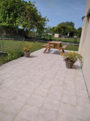 Gîte à la campagne, le petit pre vert